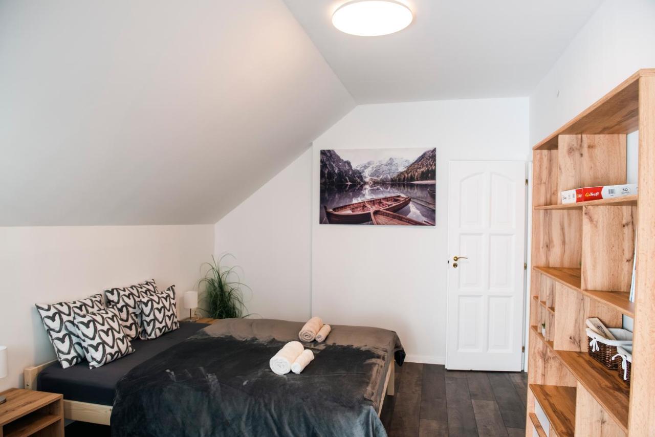 Anavrin apartman- csendes lakás a belváros közepén Apartman Pécs Kültér fotó